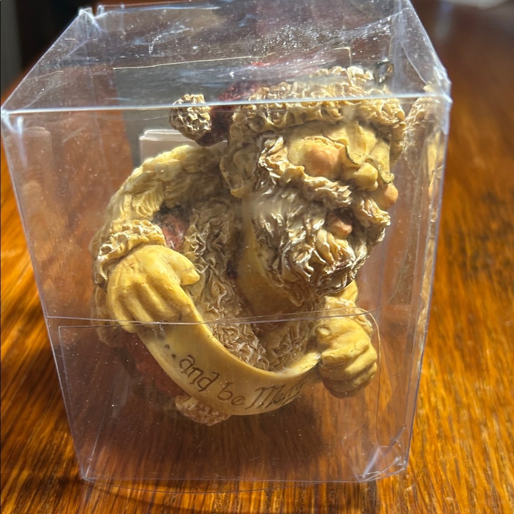 Carrie Olsen-Gerrard Vintage Guardian of the Grape Santa Poly Resin Ornament